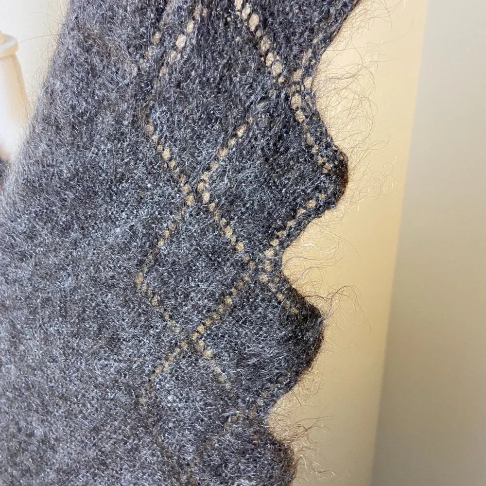 New Hand-knitted Russian Down Scarf